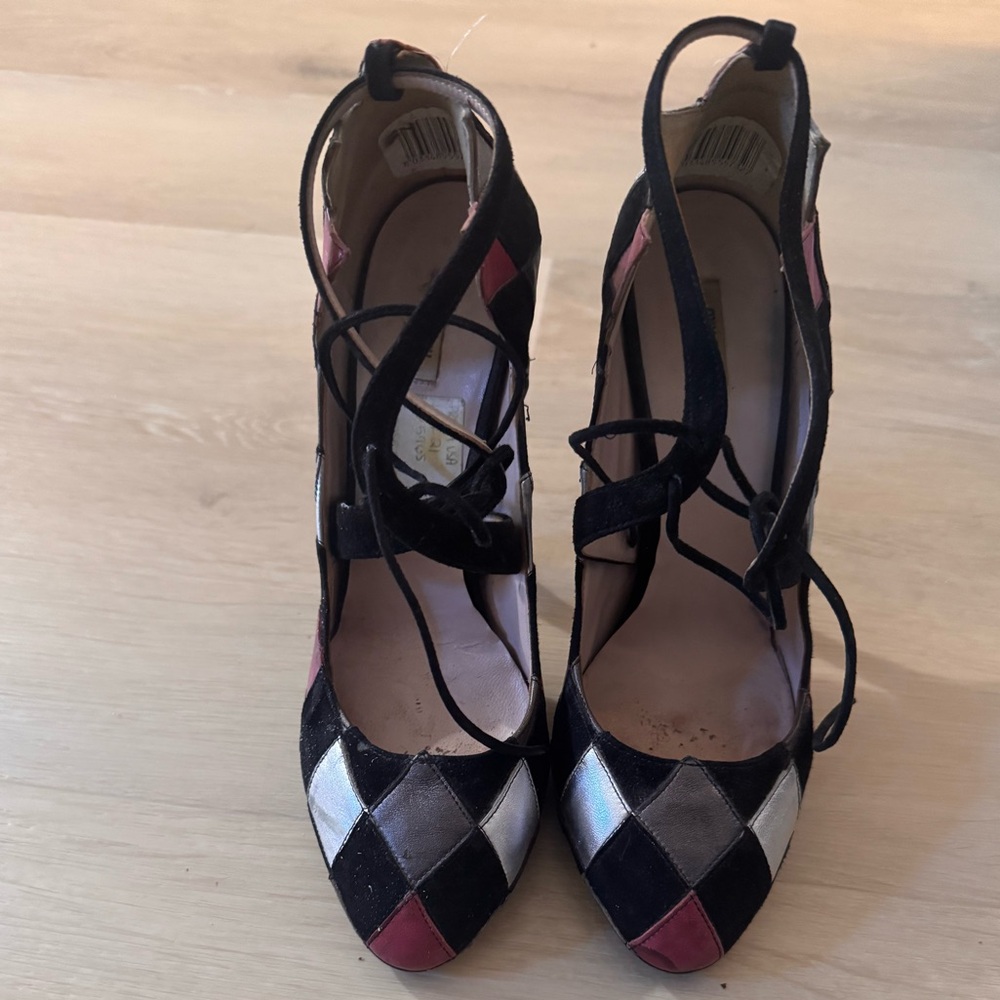 Miu Miu archived sample pumps size 39
Purchased from sample sale